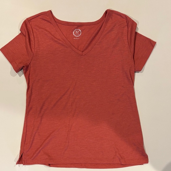 Maurices Tops - Maurices Red V-Neck Short Sleeve Top